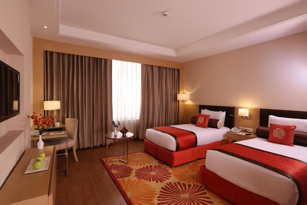 Country Inn & Suites By Radisson, Meerut Exterior photo