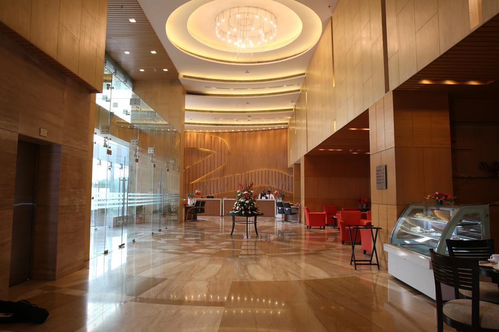 Country Inn & Suites By Radisson, Meerut Exterior photo